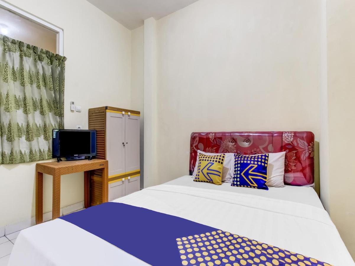 Oyo Life 91374 Asia Stay Semarang Syariah Eksteriør bilde
